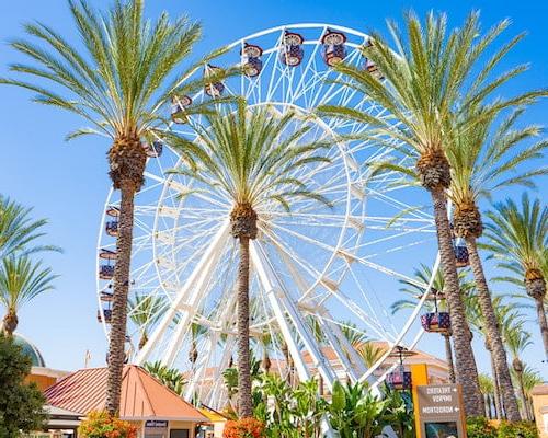 Ferris wheel at the Irvine Spectrum